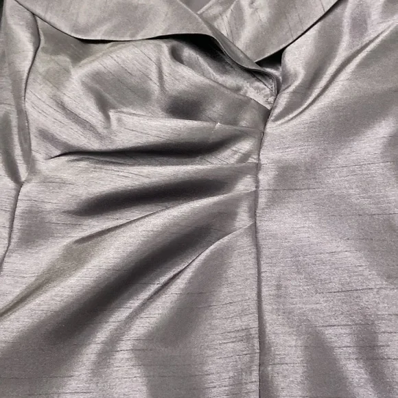 Jones New York dress size 4. - Picture 5 of 10